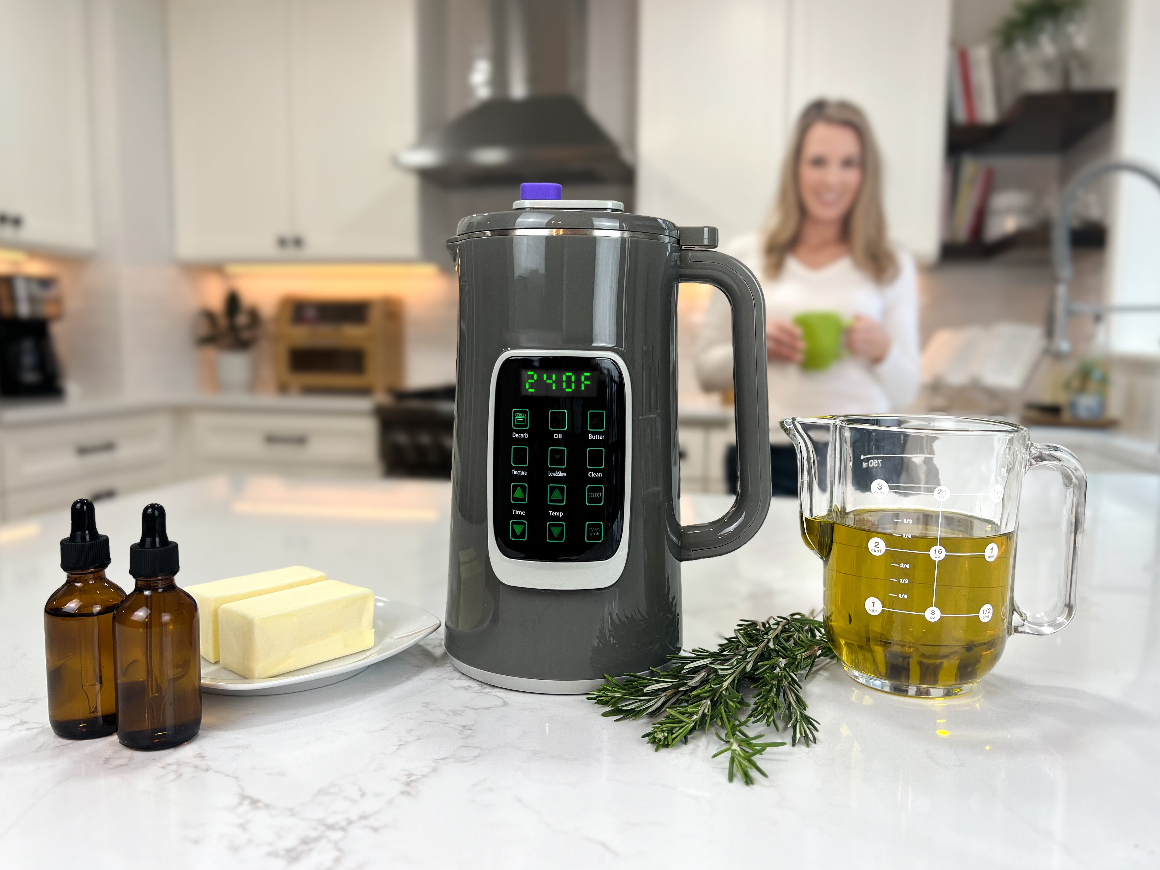 Ediwhip 2.0 decarboxylator and infuser for cannabis cannabutter butter oil or tincture 